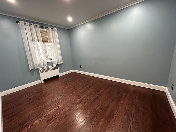 5th image of 64 Knox Pl