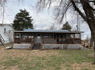 25321 Brook Dr, Warsaw, MO 65355