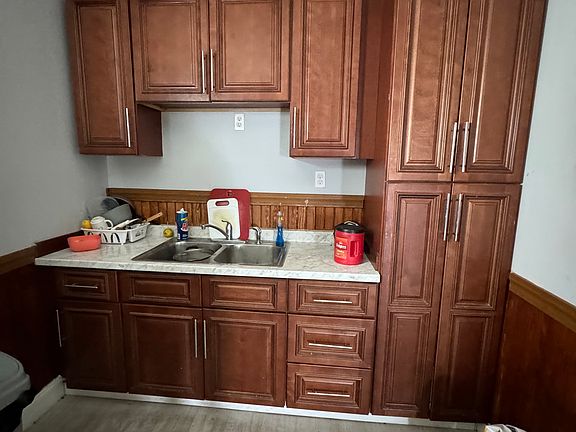 2nd image of 1026 Hertel Ave Floor 2