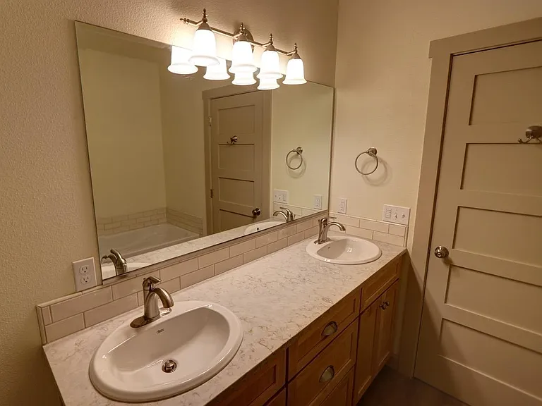 Double Sink