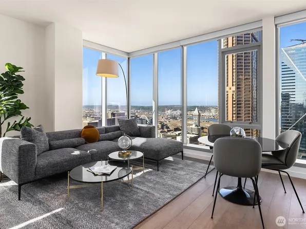 800 Columbia Street #2808, Seattle, WA 98104