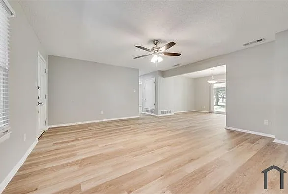 7824 Arthur Dr — Photo 6