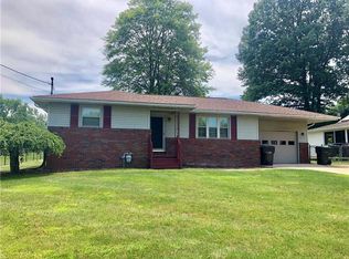 1536 French St, Hermitage, PA 16148