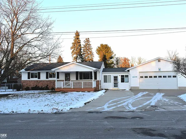 6756 West St, Caseville, MI 48725