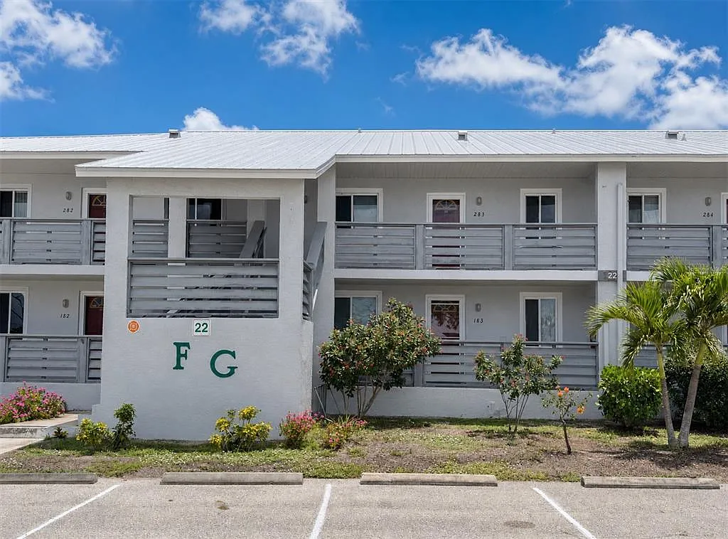 Building Photo - 6800 Placida Rd #283