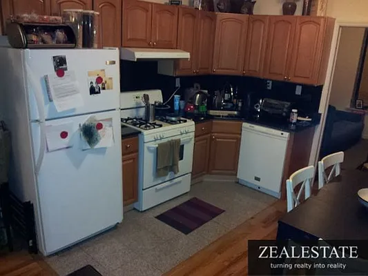 Rented by ZealEstate Group Inc | media 88