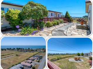 98642 Camellia Dr, Brookings, OR 97415