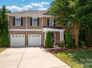 8909 Savannah Rd, Harrisburg, NC 28075