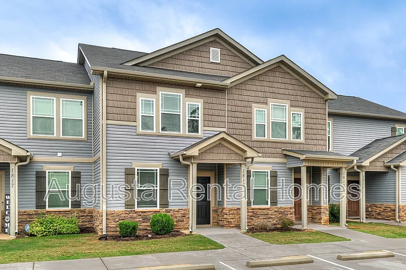 2 bed, 2.5 bath, 1162 sqft, $1,490 — Photo 2