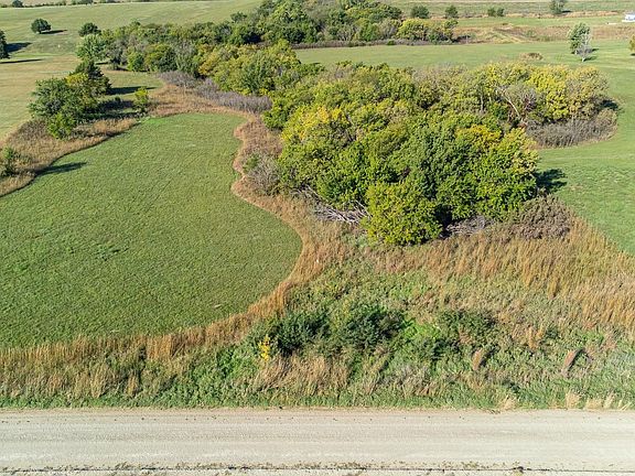 15th image of 1557 Quail Rd
