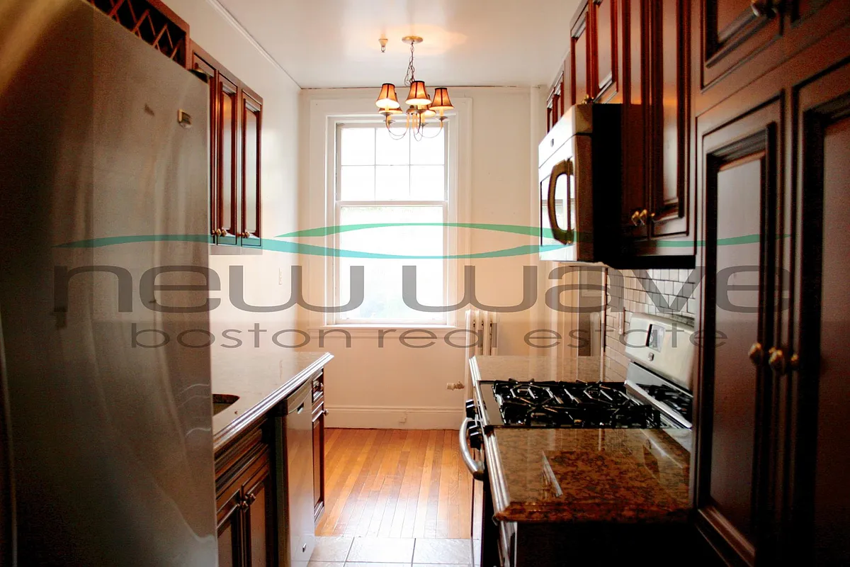 Building Photo - 6 Marlborough St #2A