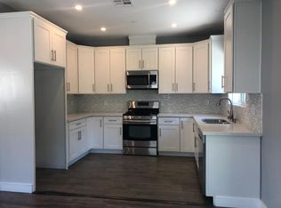 14613 Hart St, Van Nuys, CA 91405
