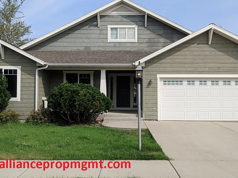 2907 Lily Dr — Photo 1