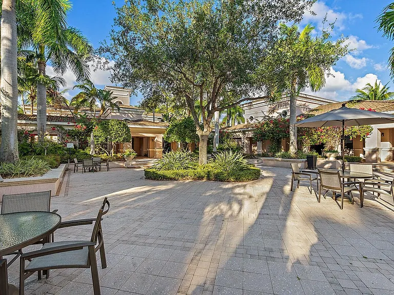 2916 Tuscany Ct #201 — Photo 42