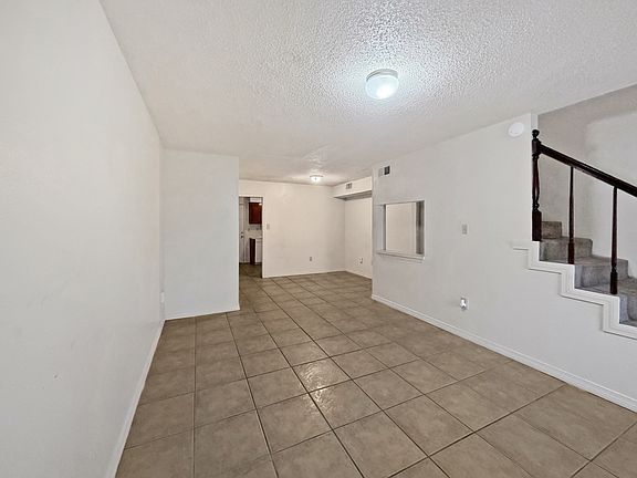 3rd image of 3116 Toulon Dr #C