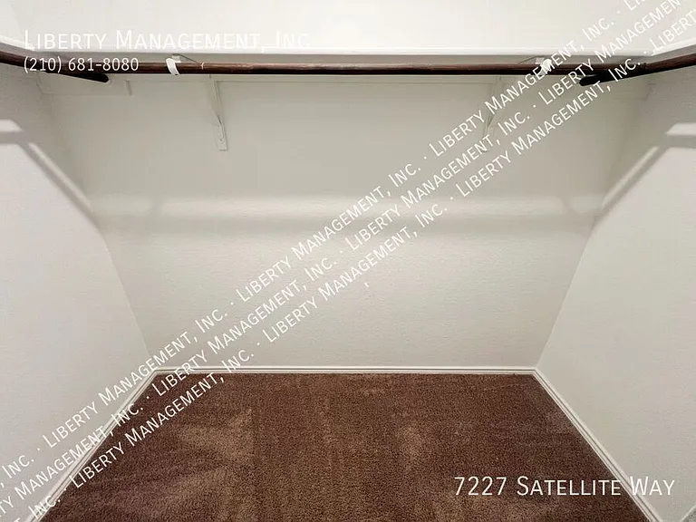 7227 Satellite Way — Photo 23