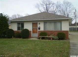 4921 Glenn Lodge Rd, Mentor, OH 44060