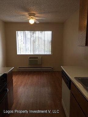 3rd image of 1299 Leigh Ave #12