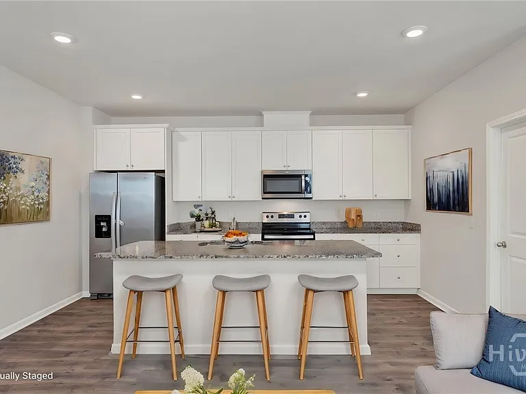 148 Benelli Dr — Photo 4