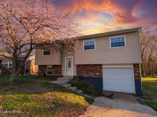 4601 Logby Pl, Louisville, KY 40272