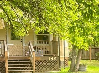 240 Motor Ave, Port Angeles, WA