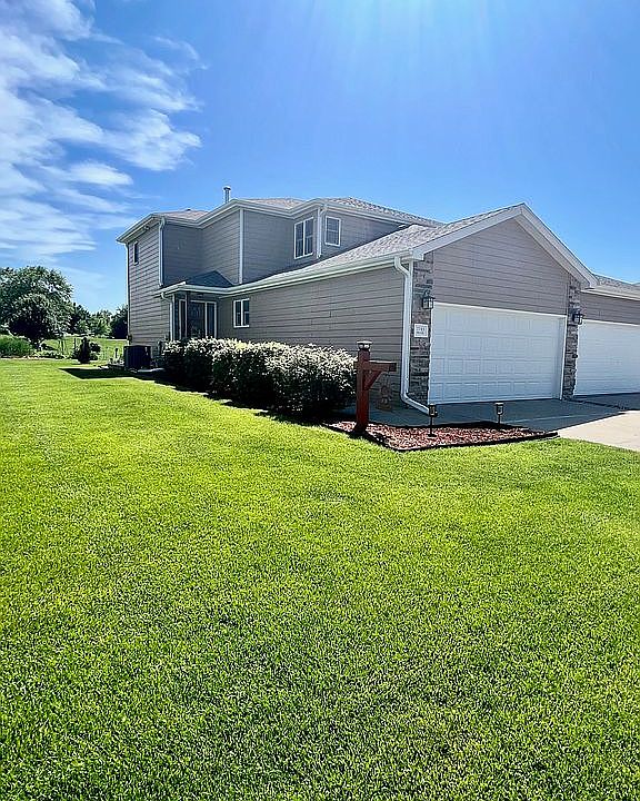 1st image of 7743 Phares Dr