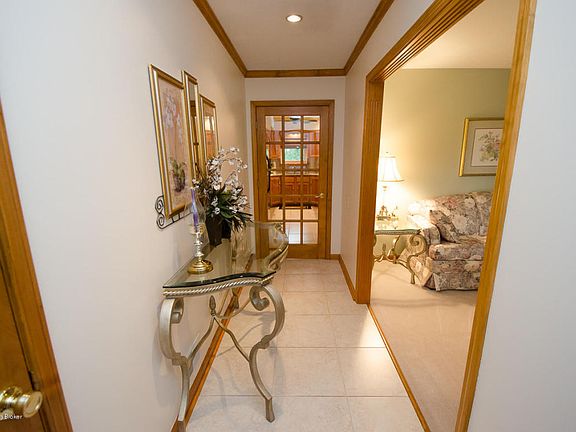 5th image of 7901 Stacy Lynn Ct