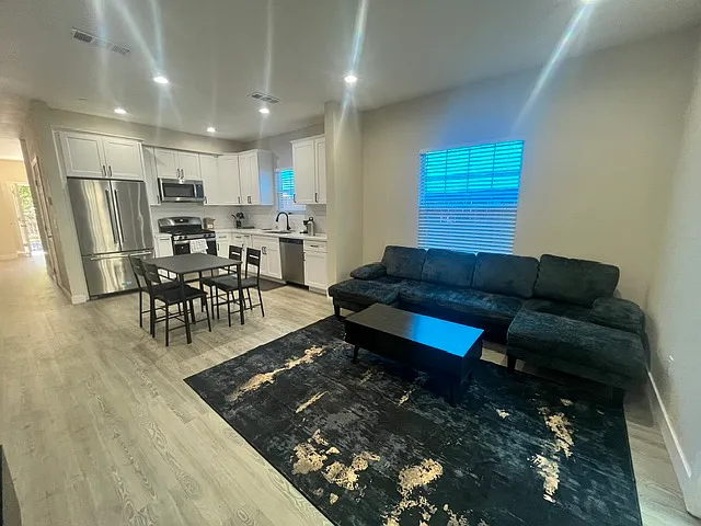 2985 San Jose Way #1 — Photo 12