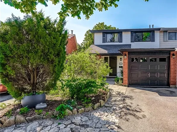 148 Saint Andrews Dr, Hamilton, ON L8K 6C3