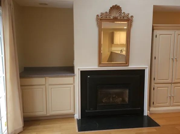 44 Portside Dr #44, Mashpee, MA 02649