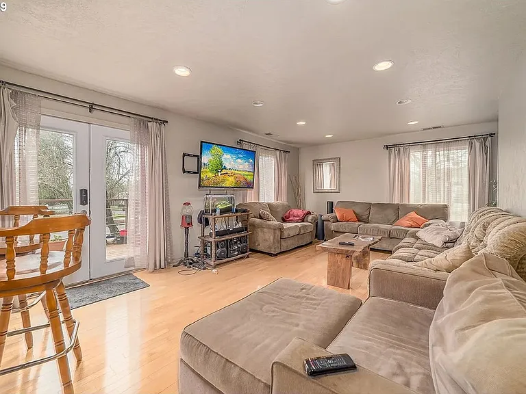 2293 Harris St #130 — Photo 4