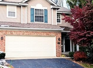 3910 Old Elm Dr, Kentwood, MI 49512