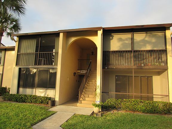 2nd image of 814 Sky Pine Way #D1