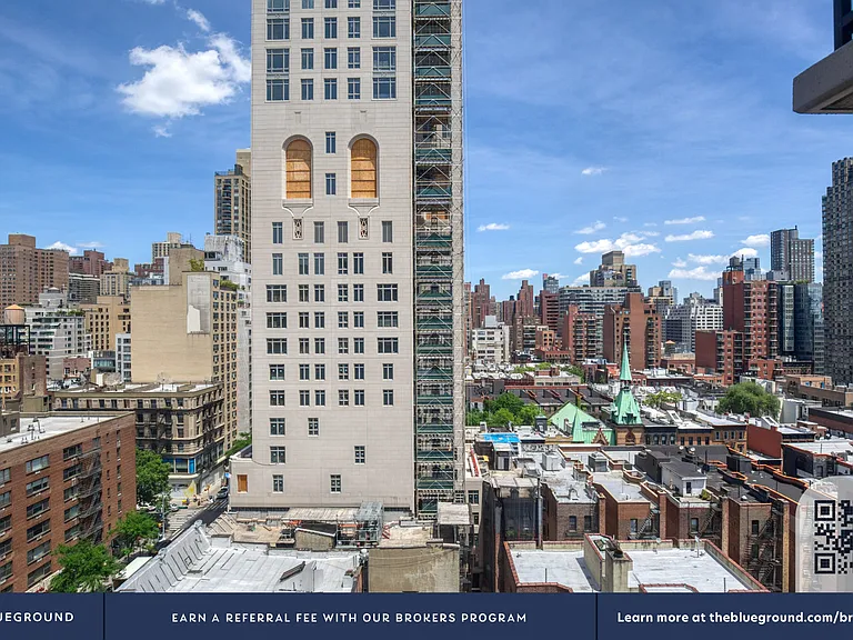 200 E 82nd St #17F — Photo 4