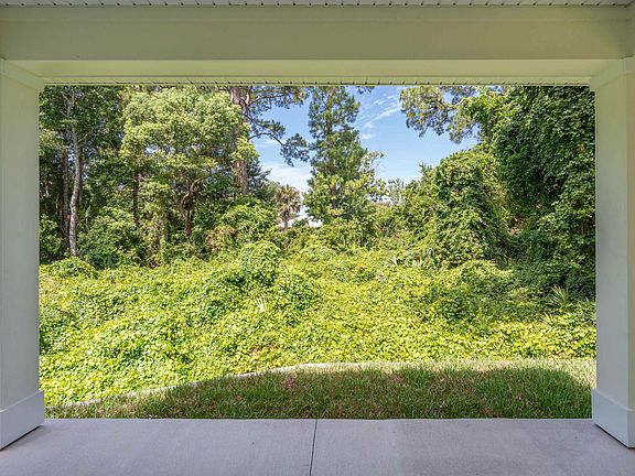 5th image of 108 Aspen Rd