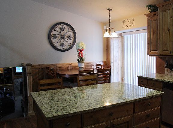 3rd image of 7268 Comet Hill Cir