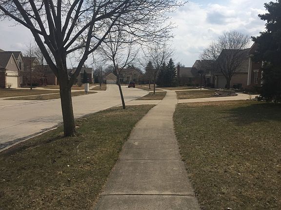 4th image of 5471 Marina Dr
