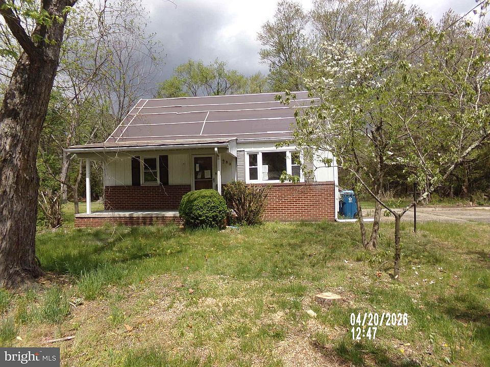 1st image of 682 Jackson Rd