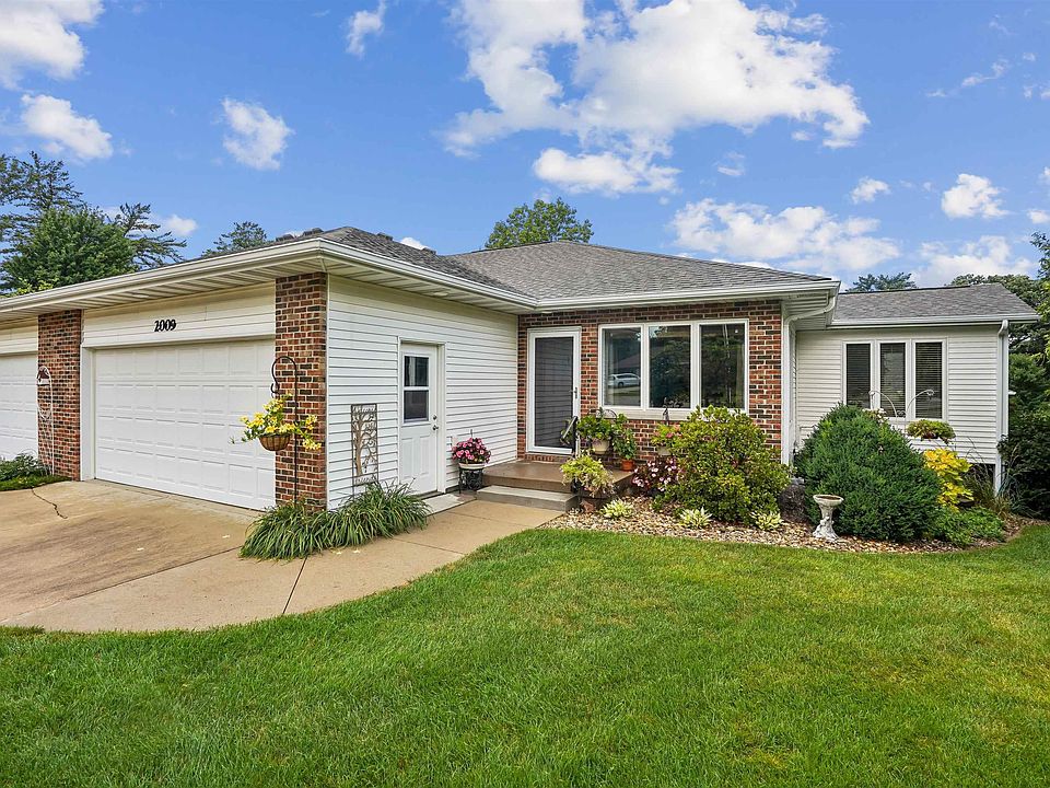 1st image of 2009 Terrace Dr