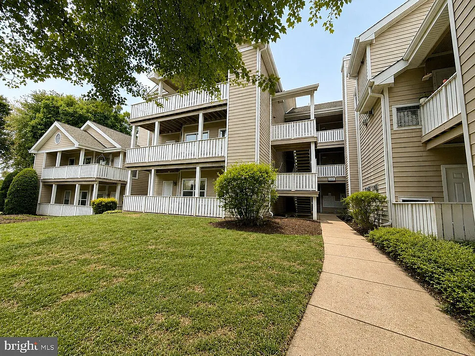 14314 Climbing Rose Way #102