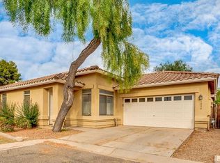 1090 E Saragosa St, Chandler, AZ 85225