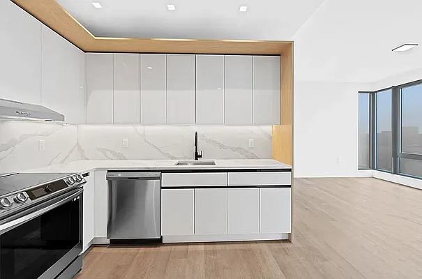 Rented by REAL New York | media 18