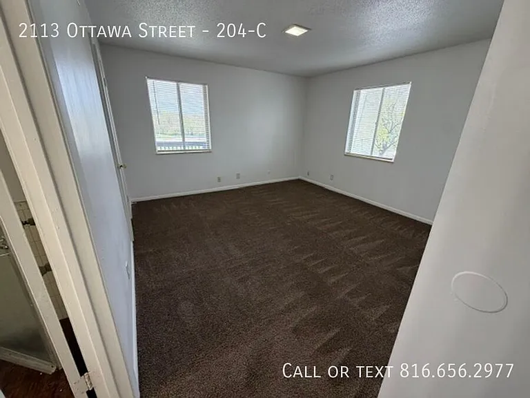 2113 Ottawa St #204C — Photo 38
