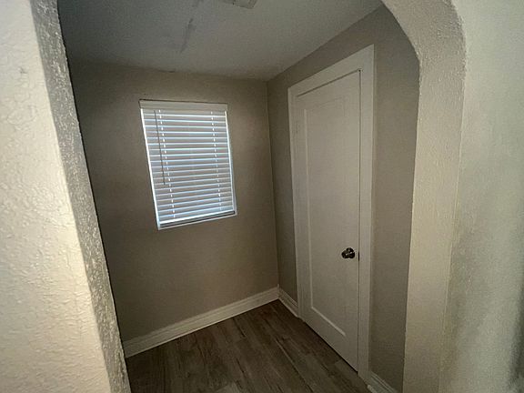 2nd image of 1924 NW Arlington Ave