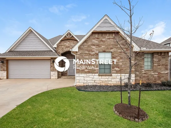 11204 SW 32nd St, Yukon, OK 73099