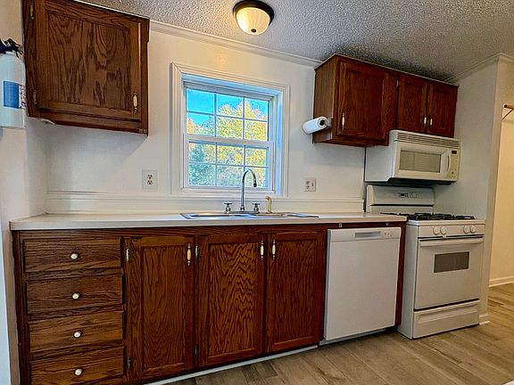 3rd image of 3130 W McKinley Rd