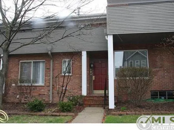 586 W Merrill St #1, Birmingham, MI 48009