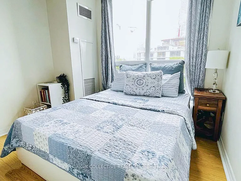 12 Yonge St #602 — Photo 11