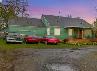 2065 E Irwin Way, Eugene, OR 97402
