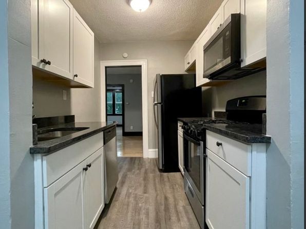 1657 Minnehaha Ave E APT 3